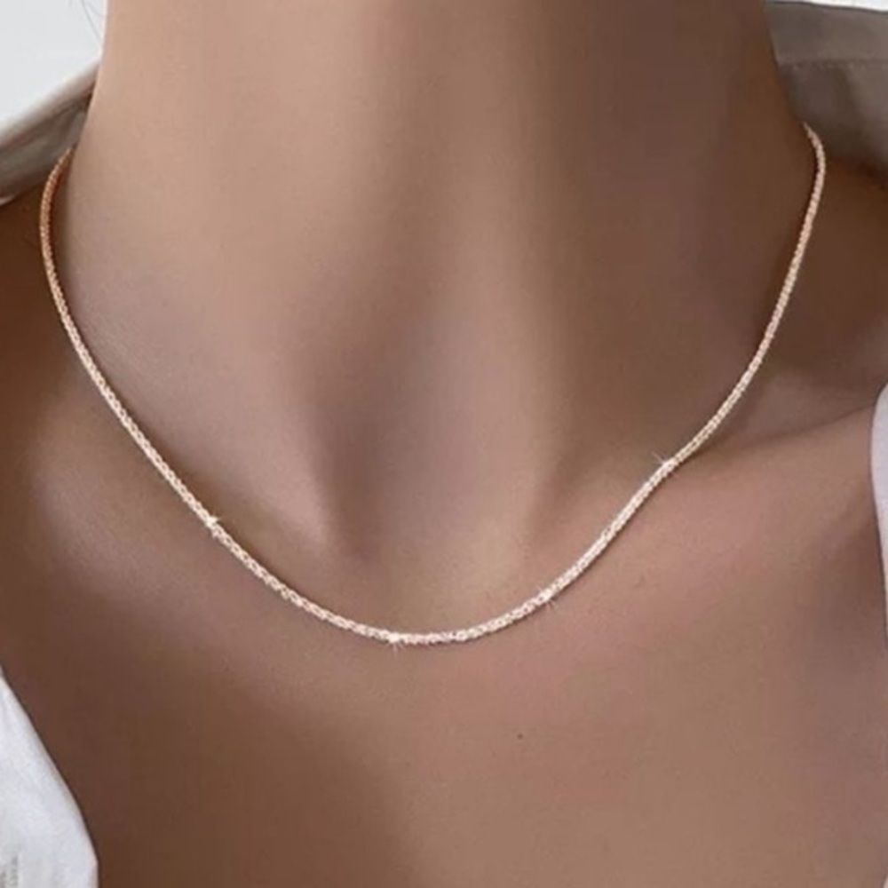Minimalist twisted silver sparkle chain choker necklace 18”